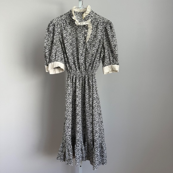 Dresses & Skirts - Cottage Cotton  Prairie Ruffle Floral Midi Dress S Black